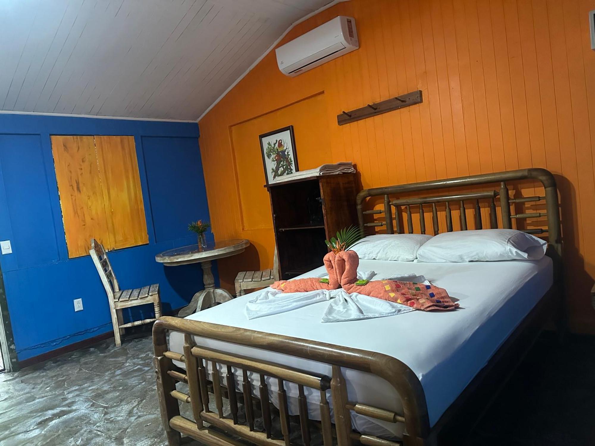 Chosa Manglar Suites & Cabins Puerto Jiménez Exterior photo